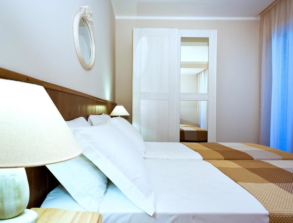 Hotel Ambassador